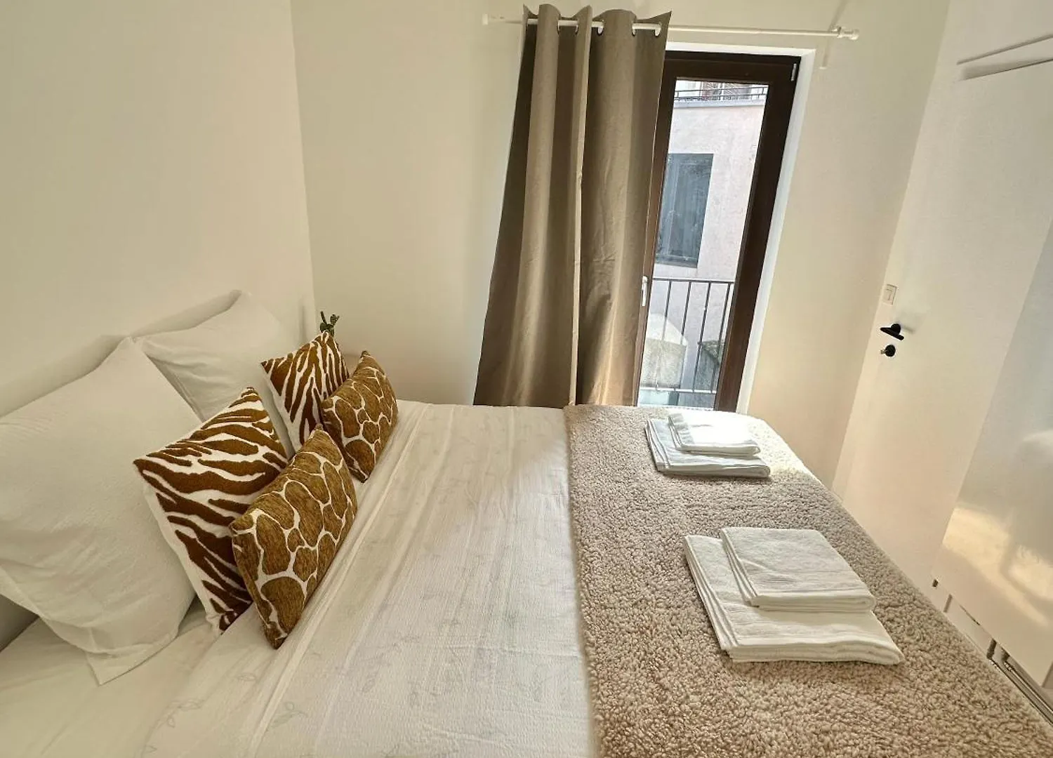 Maison Petite Pierre Apartment Antwerp Belgium